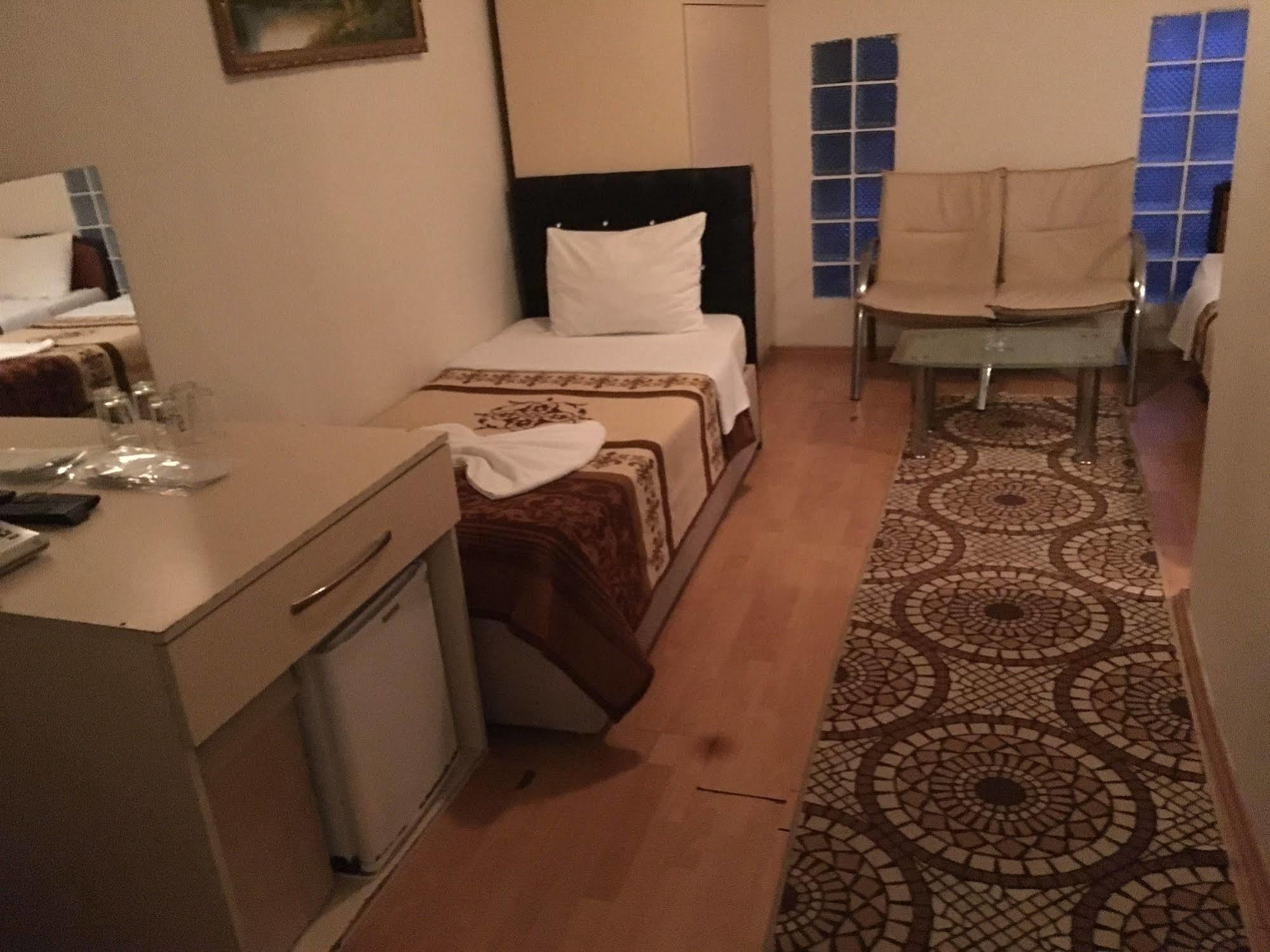 Oeruen Hotel Isztambul Kültér fotó